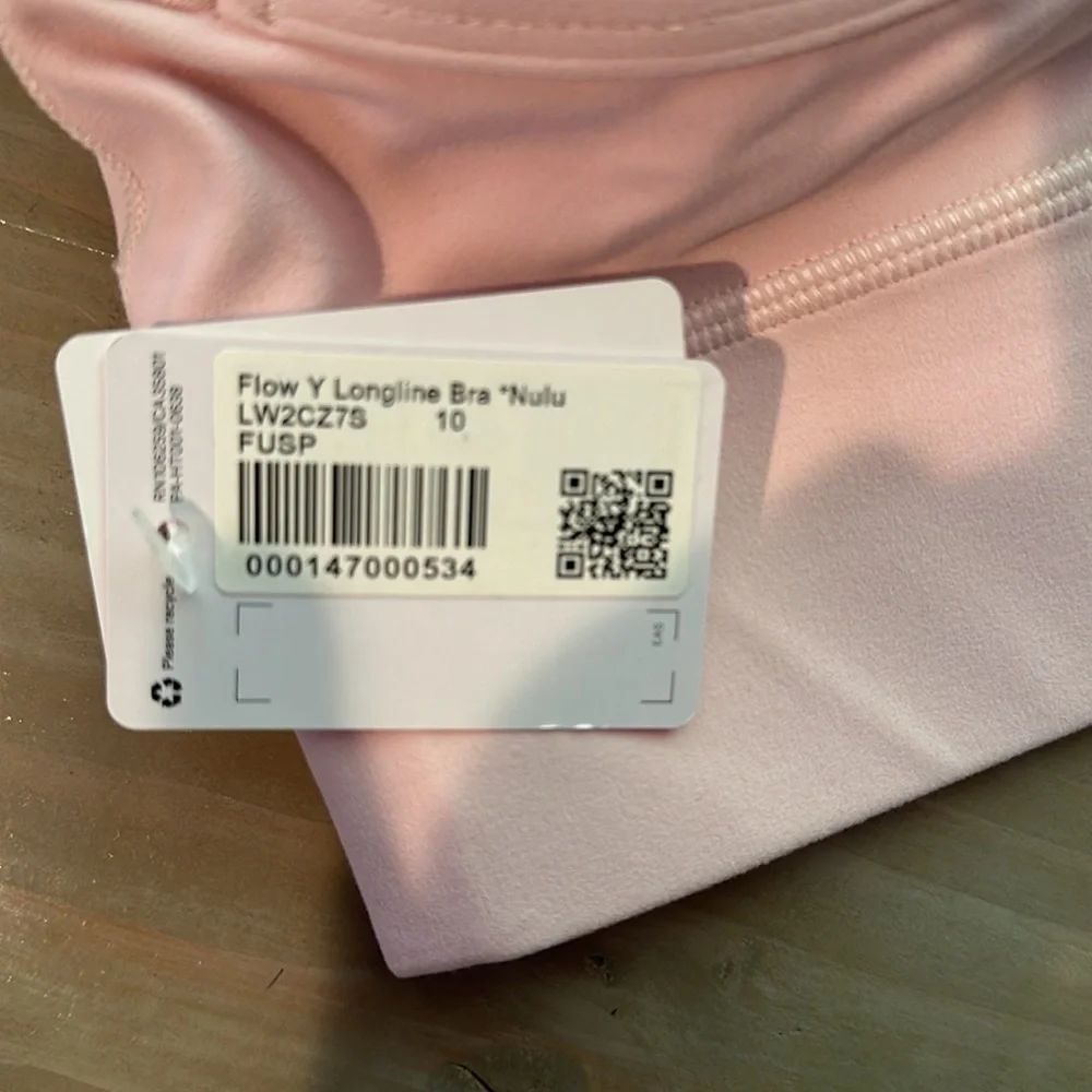 Lululemon sports bra - Picture 4 of 4